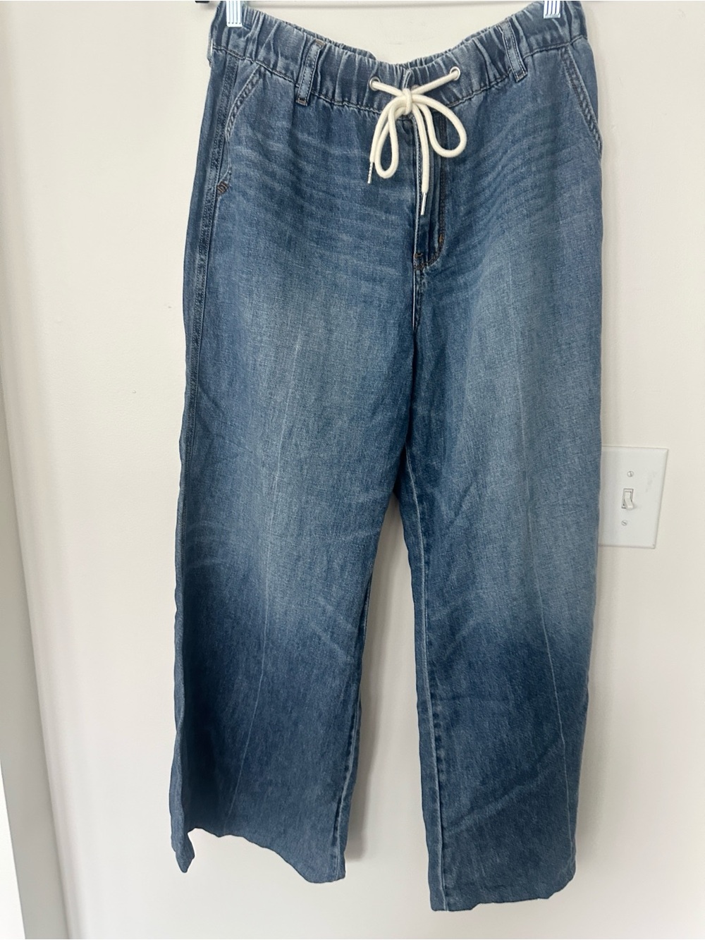 Judy Blue Lightweight Wide Leg Jeans 9/29